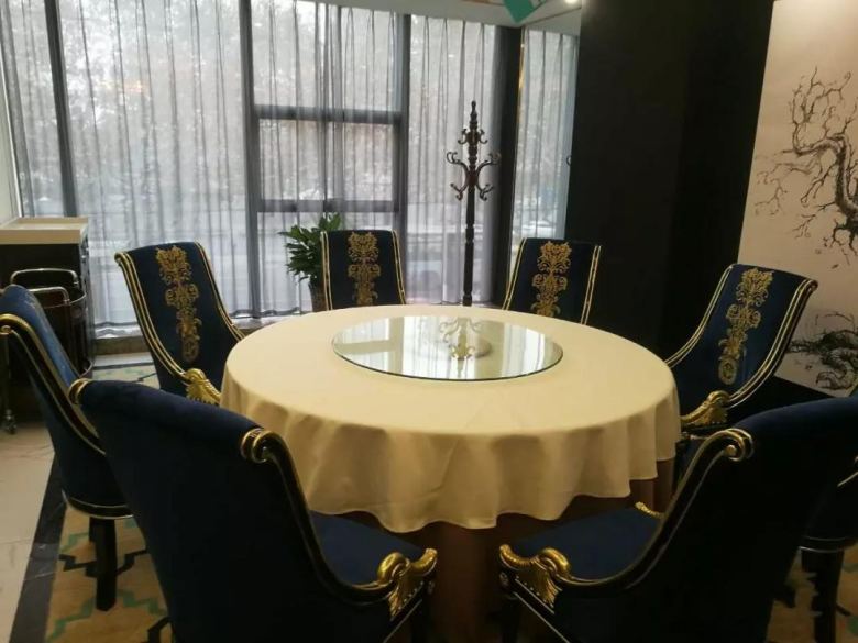 香港荣记饭店餐桌椅定做.jpg