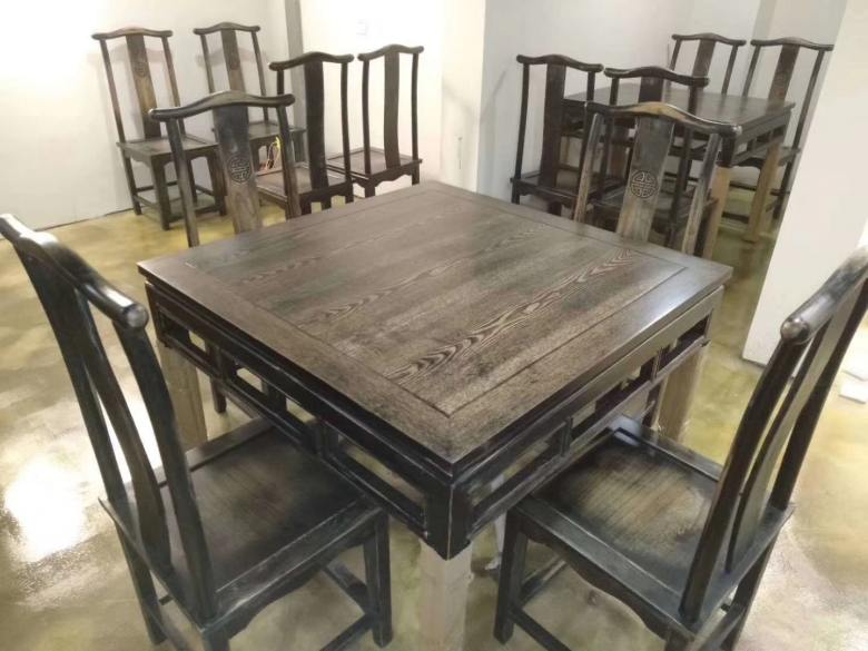 餐桌椅安装实拍.jpg