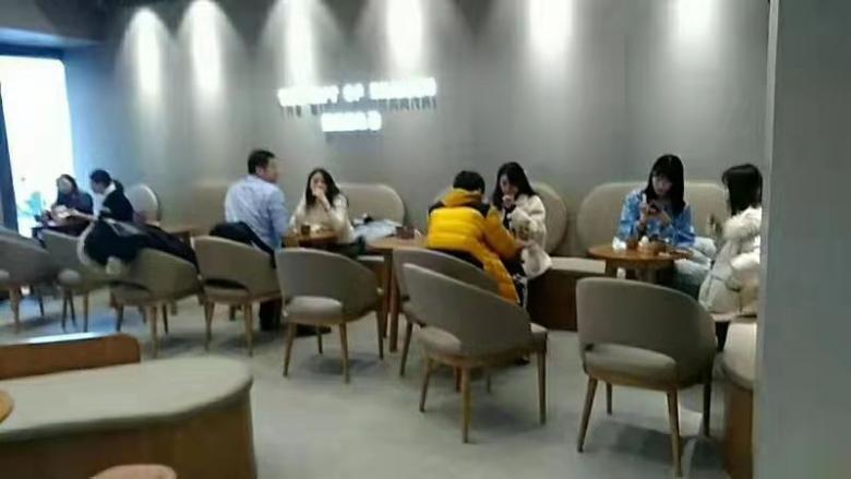 西安陕拾叁秦酥餐厅椅子.jpg
