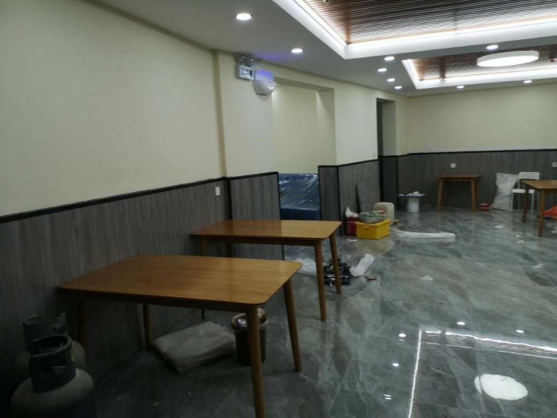 西安实木餐桌椅生产厂家.jpg
